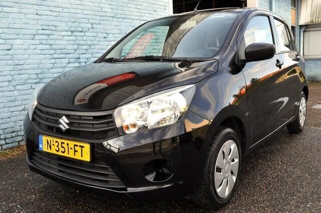 Zwart Gebruikt 2016 Suzuki Celerio Comfort Hatchback | € 8.350 (Goede deal) - Afbeelding 1/4