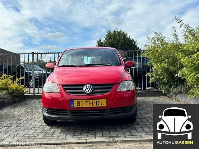Occasion VW Fox Trendline 75 PK (55 kW) 2006 Rood Hatchback