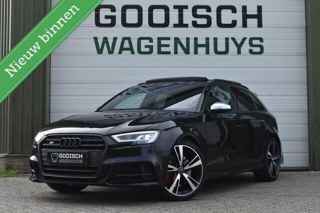 Zwart Gebruikt 2017 Audi S3 Comfort Hatchback | € 29.900 (Eerlijke prijs) - Afbeelding 1/4