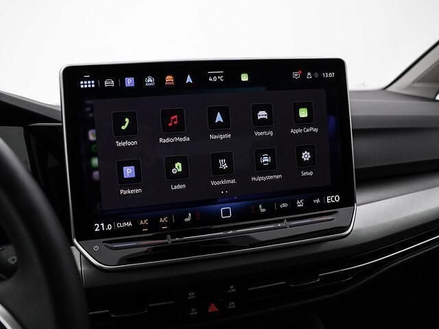 Occasion VW Golf VIII Edition 204 PK (150 kW) 2025 Grijs Hatchback