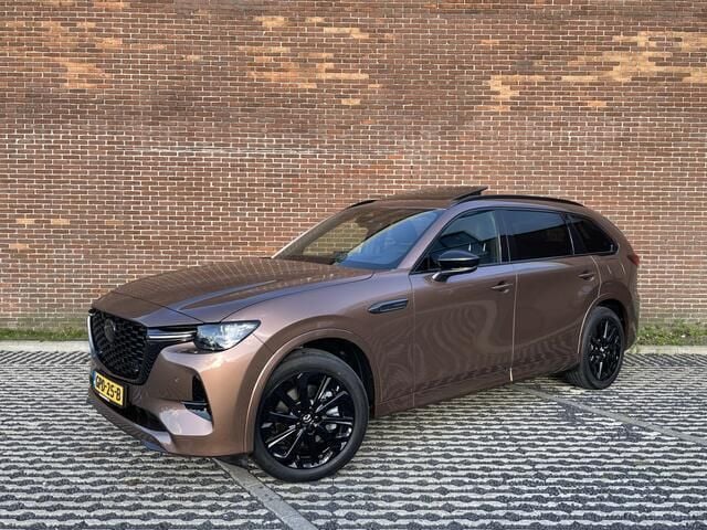 Melting copper (bruin metallic) Gebruikt 2024 Mazda CX-80 Homura-Line SUV | € 65.845 (Duur) - Afbeelding 1/4