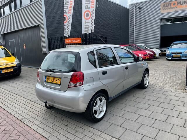 Occasion Chevrolet Kalos 83 PK (61 kW) 2003 Grijs Hatchback