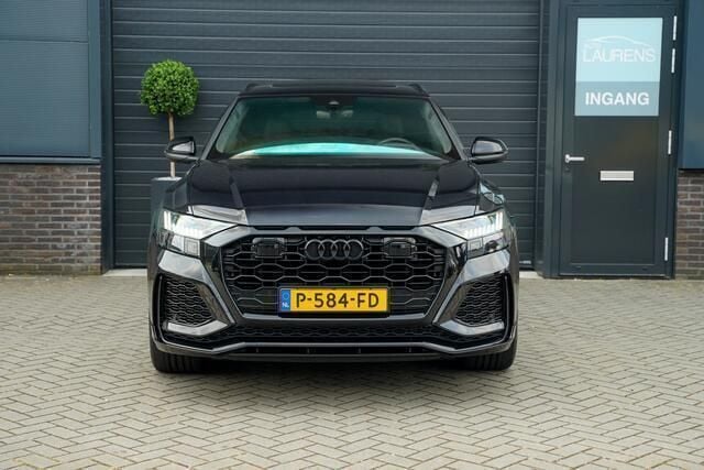 Zwart, metallic lak Gebruikt 2020 Audi RS Q8 Design SUV | € 118.995 (Super prijs) - Afbeelding 1/4