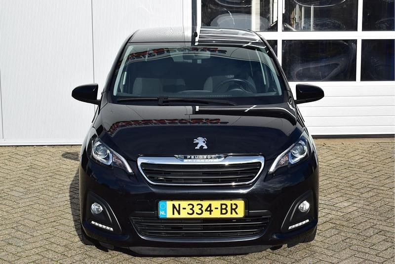 Occasion Peugeot 108 Active 74 PK (54 kW) 2021 Zwart Hatchback