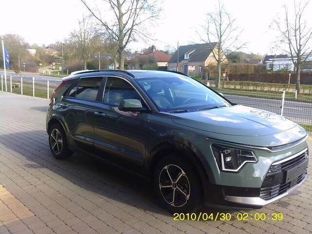 Groen Occasion 2024 Kia Niro SUV | € 31.200 (Super prijs) - Afbeelding 1/4