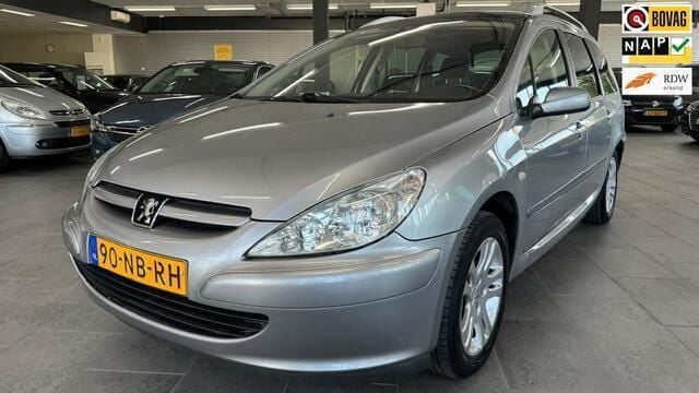 Grijs Gebruikt 2003 Peugeot 307 Stationwagen | € 1.950 (Eerlijke prijs) - Afbeelding 1/4