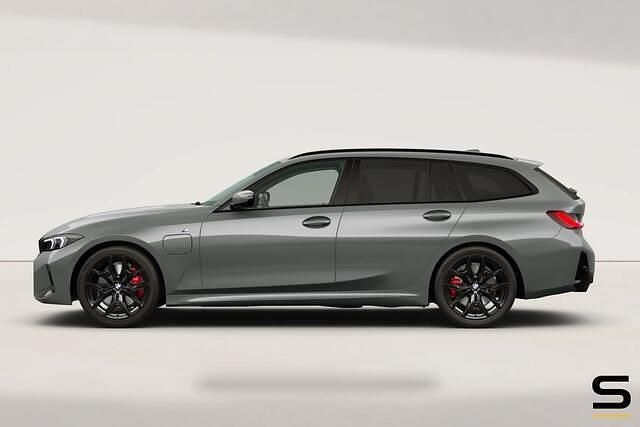 Occasion BMW 330 M Sport 291 PK (214 kW) 2024 Grijs Stationwagen