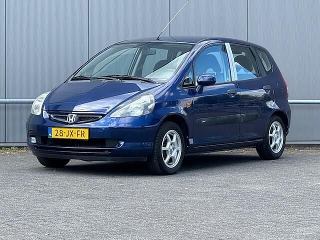 Blauw Gebruikt 2002 Honda Jazz LS Hatchback | € 1.750 (Eerlijke prijs) - Afbeelding 1/4