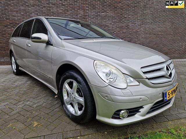 Goud (metallic) Gebruikt 2008 Mercedes R280 MPV | € 7.995 - Afbeelding 1/4