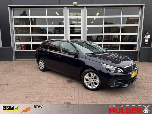 Blauw Gebruikt 2018 Peugeot 308 Stationwagen | € 7.250 (Eerlijke prijs) - Afbeelding 1/3