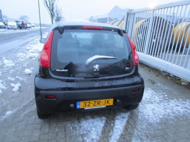 Occasion Peugeot 107 68 PK (50 kW) 2008 Zwart Hatchback
