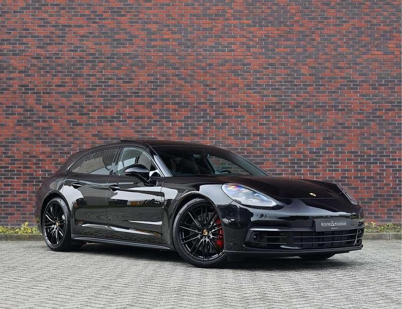 Zwart Gebruikt 2019 Porsche Panamera Sport Turismo Stationwagen | € 64.950 (Goede deal) - Afbeelding 1/4