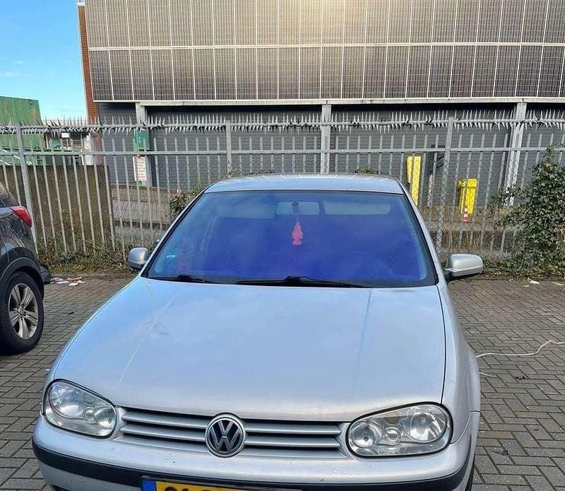 Occasion VW Golf III Trendline 116 PK (85 kW) 1999 Grijs Hatchback