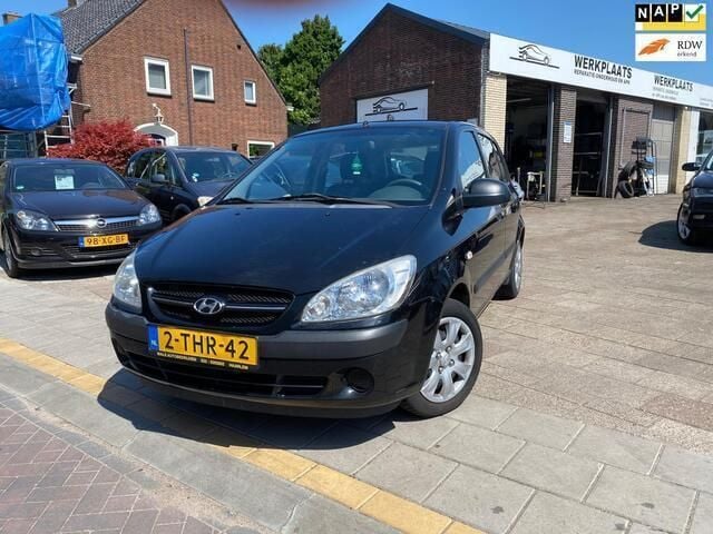 Zwart Gebruikt 2008 Hyundai Getz Active Hatchback | € 2.150 (Eerlijke prijs) - Afbeelding 1/4