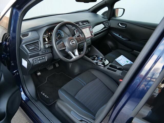 Occasion Nissan Leaf N-Connecta 110 kW (150 PK) 2025 Blauw Hatchback