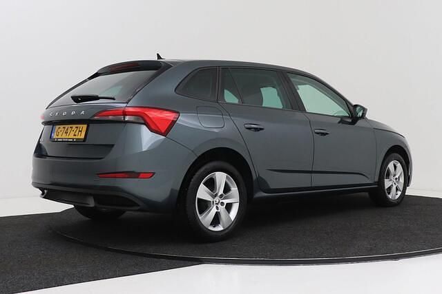 Occasion Skoda Scala Ambition 116 PK (85 kW) 2019 Grijs (metallic) Hatchback