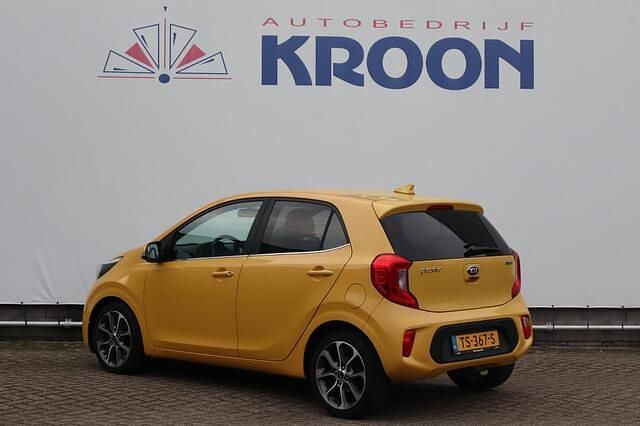 Occasion Kia Picanto 67 PK (49 kW) 2018 Geel (metallic) Hatchback