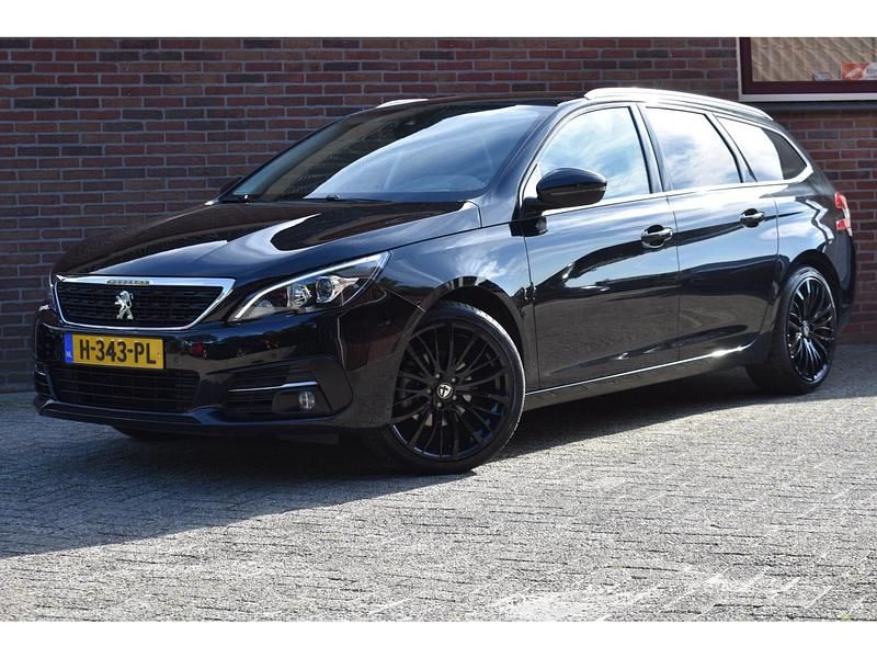 Zwart Gebruikt 2020 Peugeot 308 Stationwagen | € 12.949 (Iets duurder) - Afbeelding 1/4