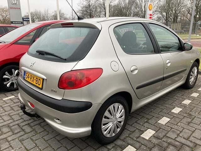 Occasion Peugeot 206 109 PK (80 kW) 2005 Grijs Hatchback
