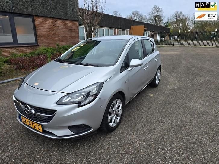 Grijs Gebruikt 2015 Opel Corsa Edition Hatchback | € 5.999 (Goede deal) - Afbeelding 1/4