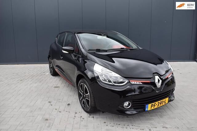 Zwart Gebruikt 2014 Renault Clio IV Authentique Hatchback | € 5.450 (Iets duurder) - Afbeelding 1/4