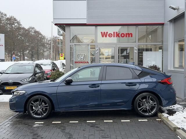 Nieuw Honda Civic Sport 184 PK (135 kW) 2025 Blauw (parellak) Hatchback