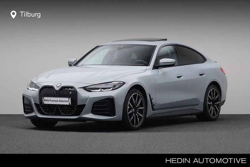 Grijs Gebruikt 2024 BMW i4 Comfort Edition Sedan | € 49.880 (Eerlijke prijs) - Afbeelding 1/4