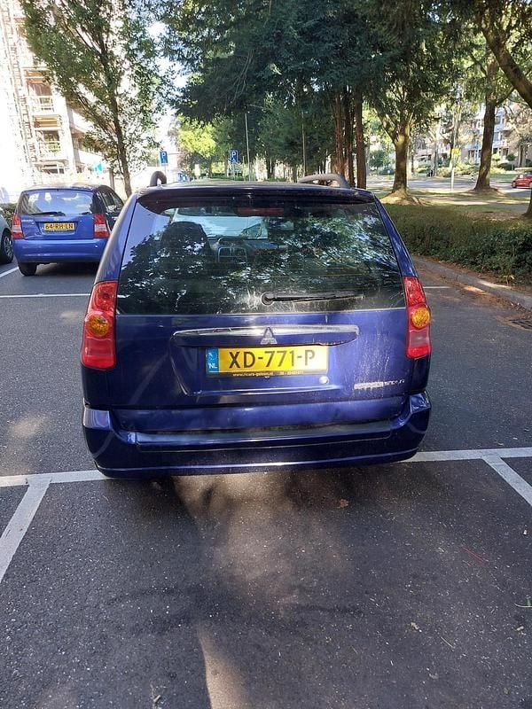 Blauw Gebruikt 2003 Mitsubishi Space Star MPV | € 500 (Goede deal) - Afbeelding 1/4