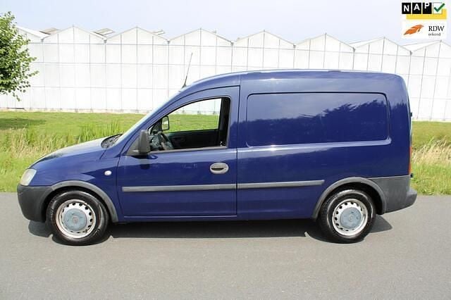 Blauw Gebruikt 2011 Opel Combo Selection MPV | € 3.250 (Eerlijke prijs) - Afbeelding 1/4