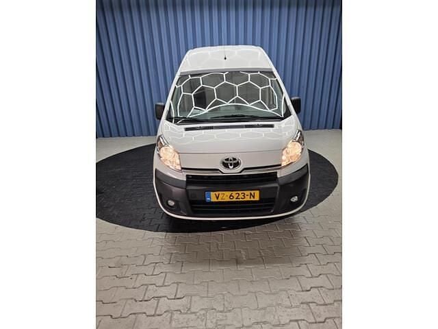 Overige Gebruikt 2015 Toyota Proace Van | € 4.900 (Eerlijke prijs) - Afbeelding 1/4
