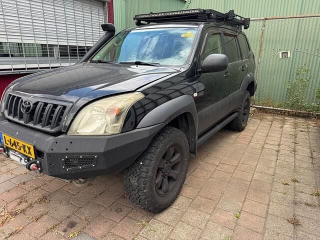 Zwart Occasion 2007 Toyota Land Cruiser Executive SUV | € 9.999 - Afbeelding 1/4