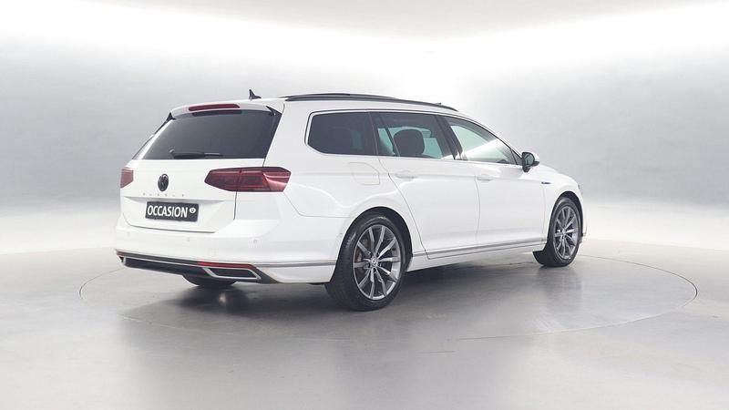 Occasion VW Passat Business 218 PK (160 kW) 2020 Oryx white Stationwagen