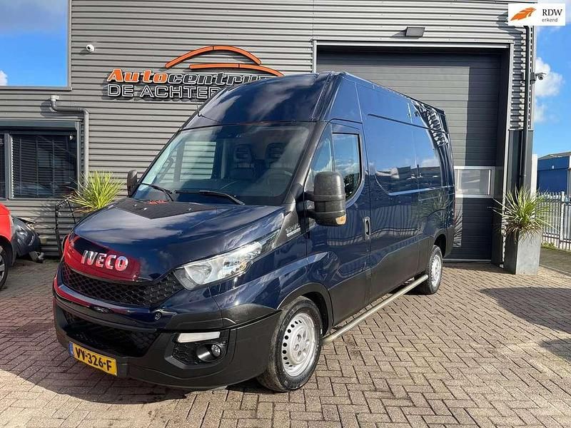 Blauw Gebruikt 2016 Iveco Daily Van | € 11.999 - Afbeelding 1/4