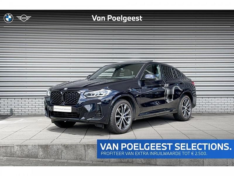 M carbonschwarz Gebruikt 2022 BMW X4 Comfort Edition SUV | € 49.900 (Goede deal) - Afbeelding 1/4