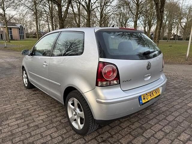 Occasion VW Polo 75 PK (55 kW) 2005 Grijs Hatchback