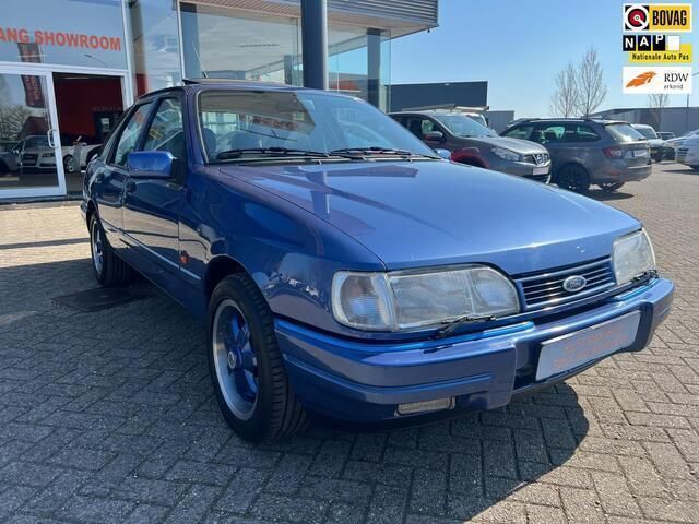Blauw Gebruikt 1991 Ford Sierra Hatchback | € 9.940 - Afbeelding 1/4
