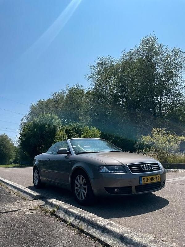 Occasion 2004 Audi A4 Cabriolet | € 2.500 (Super prijs) - Afbeelding 1/4