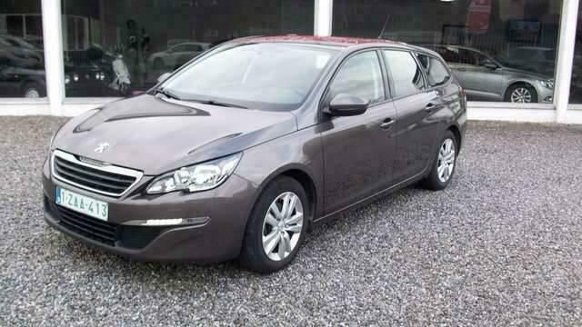Grijs Gebruikt 2015 Peugeot 308 Business-Line Stationwagen | € 8.250 (Eerlijke prijs) - Afbeelding 1/4