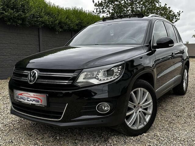 Zwart Occasion 2012 VW Tiguan Sport SUV | € 11.290 (Eerlijke prijs) - Afbeelding 1/4