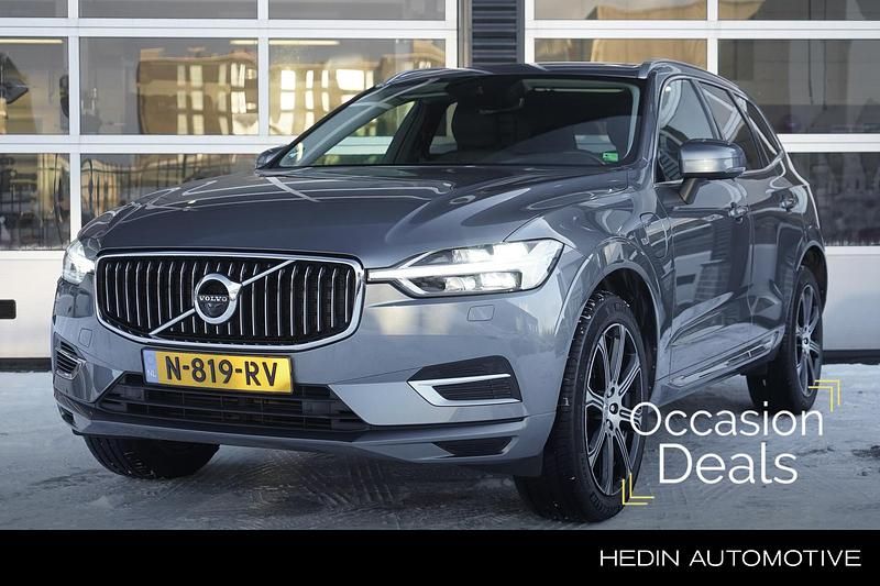 Grijs Occasion 2022 Volvo XC60 R-Design SUV | € 46.995 (Iets duurder) - Afbeelding 1/4