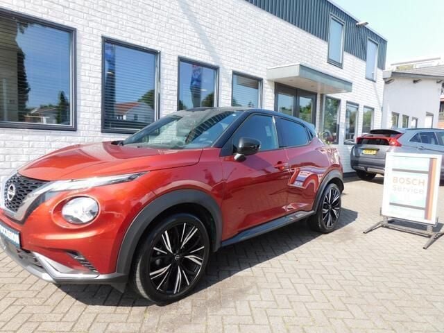Rood Gebruikt 2023 Nissan Juke Enigma SUV | € 21.950 (Eerlijke prijs) - Afbeelding 1/4