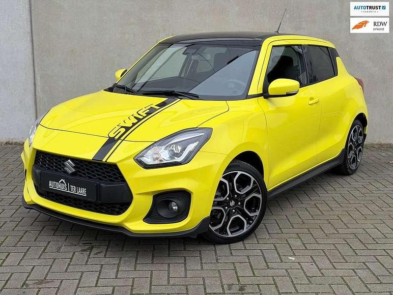 Geel Gebruikt 2022 Suzuki Swift Sport Hatchback | € 20.850 (Eerlijke prijs) - Afbeelding 1/4
