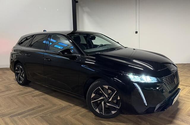 Occasion Peugeot 308 SW Allure 131 PK (96 kW) 2024 Zwart (metallic) Stationwagen