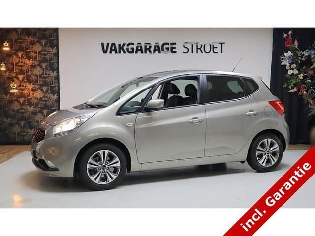 Grijs (metallic) Occasion 2015 Kia Venga Hatchback | € 10.999 (Eerlijke prijs) - Afbeelding 1/4