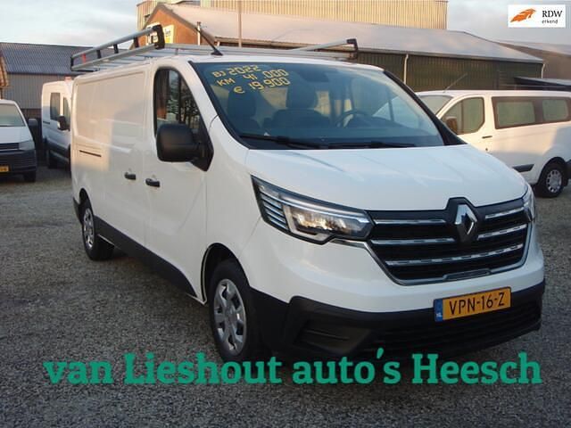 Wit Occasion 2022 Renault Trafic MPV | € 19.900 (Super prijs) - Afbeelding 1/4