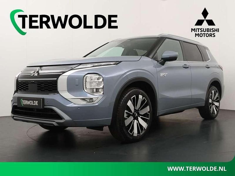 Grijs Nieuw 2025 Mitsubishi Outlander P-HEV Instyle SUV | € 57.240 (Goede deal) - Afbeelding 1/4