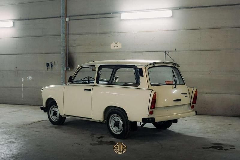 Occasion Trabant 601 26 PK (19 kW) 1969 Wit Stationwagen