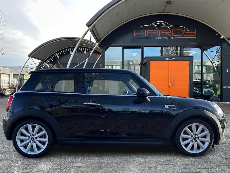 Occasion Mini ONE Pepper 102 PK (75 kW) 2020 Zwart Hatchback