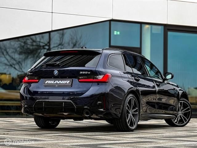 Occasion BMW 330e M Sport 292 PK (214 kW) 2023 Blauw Stationwagen
