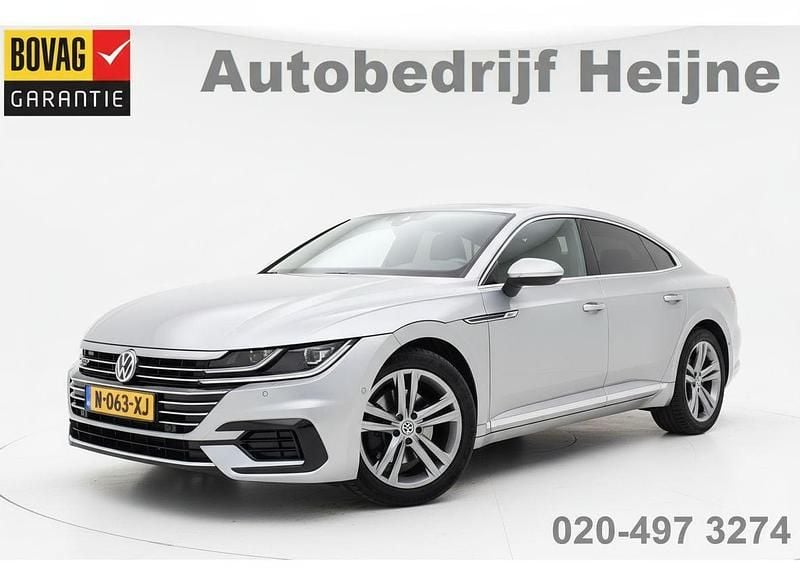 Grijs (metallic) Gebruikt 2019 VW Arteon Business Hatchback | € 21.445 (Goede deal) - Afbeelding 1/4